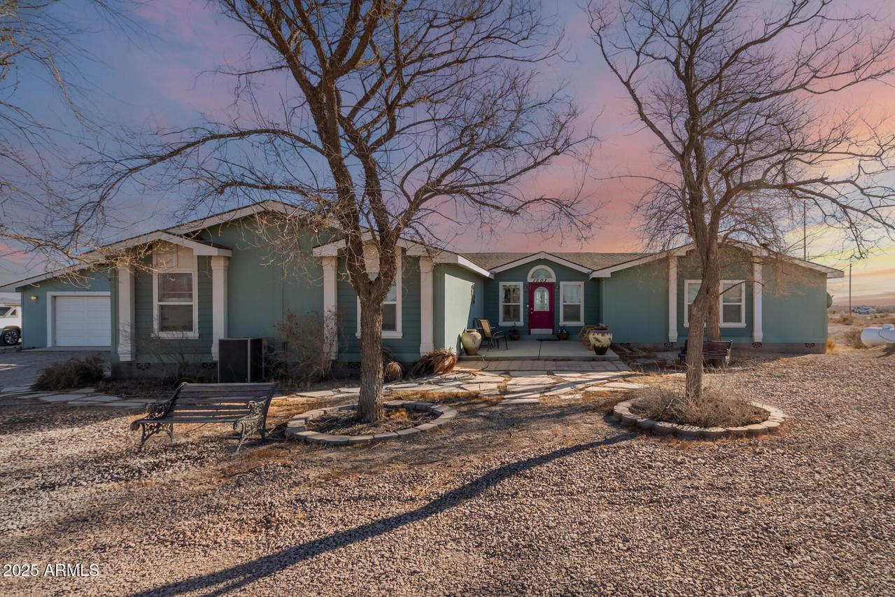 1503 S 365th Ave., Tonopah, AZ 85354