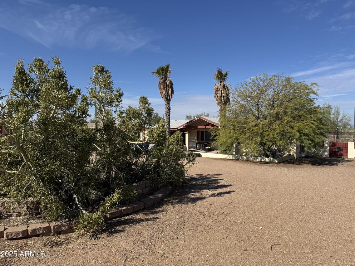 851 E Junction St., Apache Junction, AZ 85119