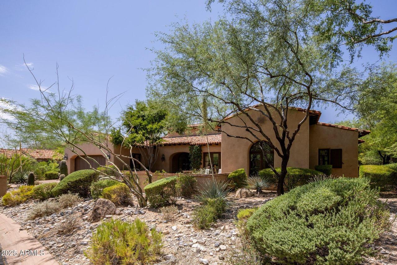 18826 N 101st Pl. #10, Scottsdale, AZ 85255