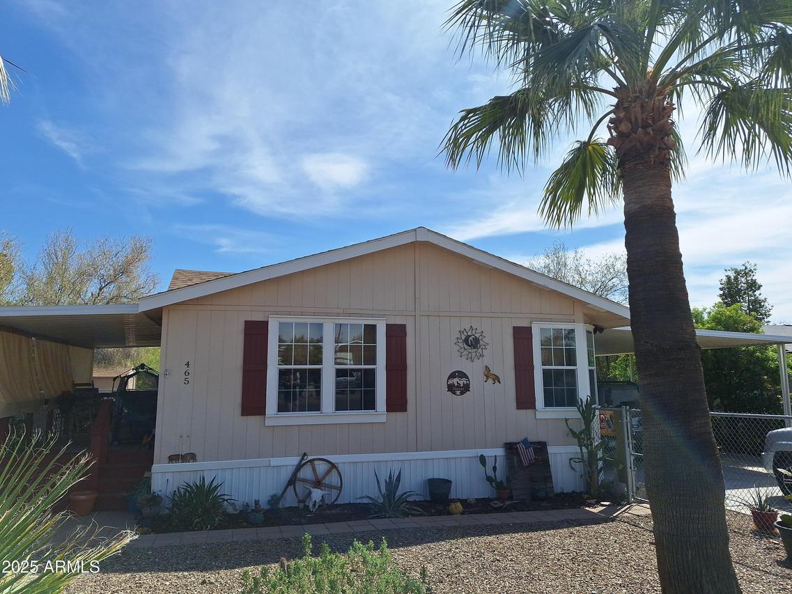 465 E Donna Dr., Queen Valley, AZ 85118