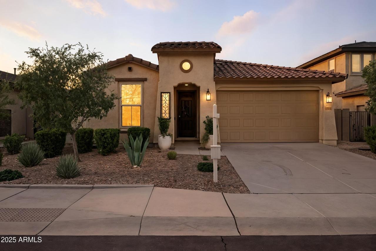 11469 W Nadine Way, Peoria, AZ 85383
