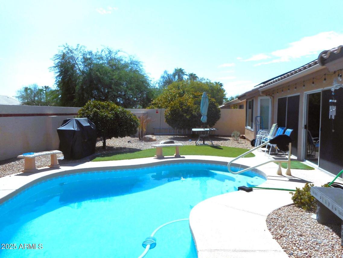 8701 W Behrend Dr., Peoria, AZ 85382