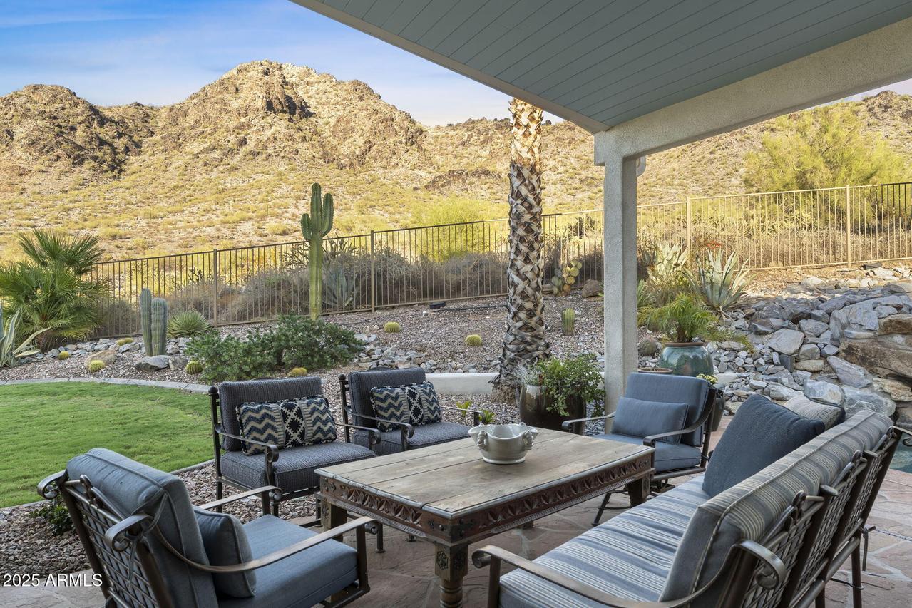 2326 E Gardenia Dr., Phoenix, AZ 85020