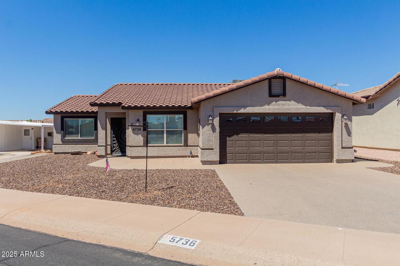 5736 E Lawndale St., Mesa, AZ 85215