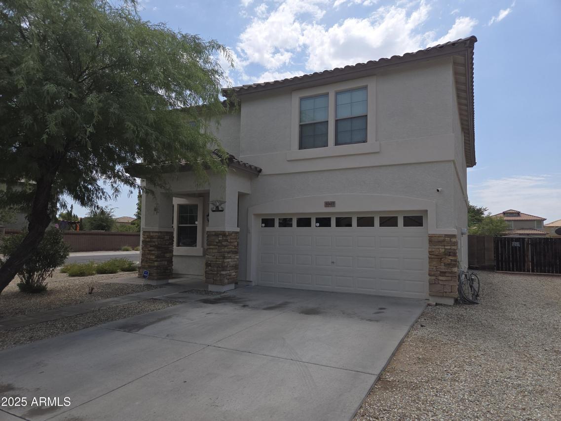 3327 W Leodra Ln., Phoenix, AZ 85041