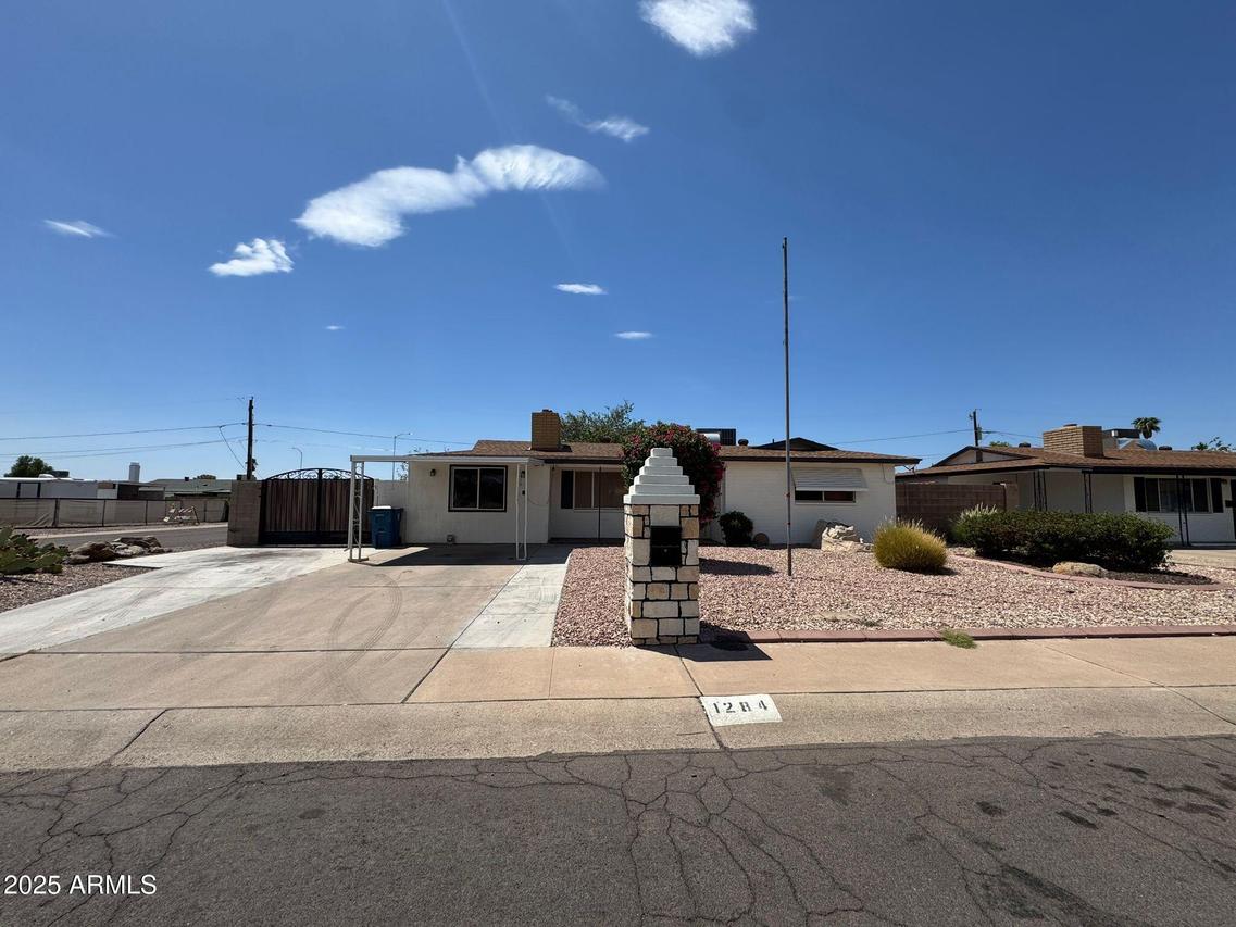 1284 S Lawther Dr., Apache Junction, AZ 85120