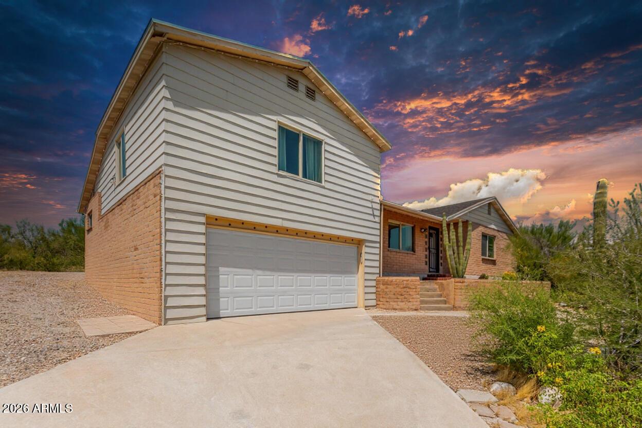 4980 N Hillcrest Dr., Tucson, AZ 85704