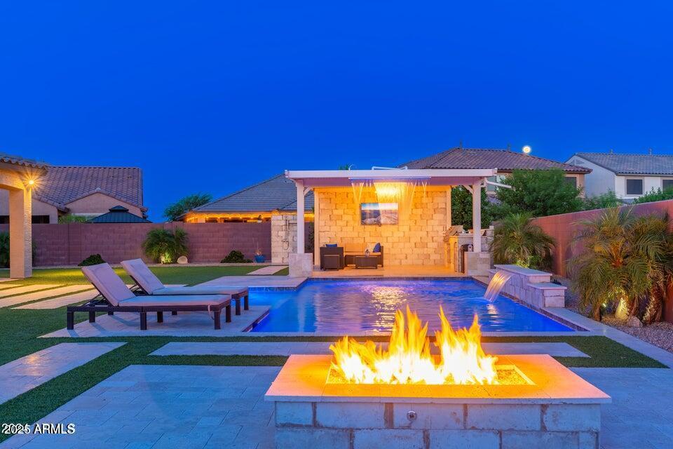 25598 N 162nd Dr., Surprise, AZ 85387
