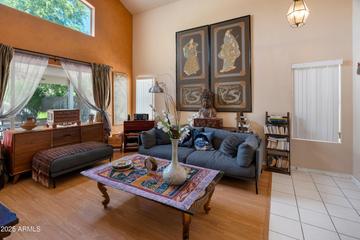 3224 E Sierra St., Phoenix, AZ 85028