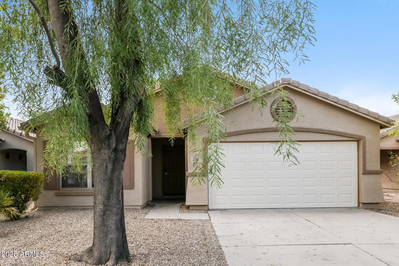 3507 E Denim Tr., San Tan Valley, AZ 85143