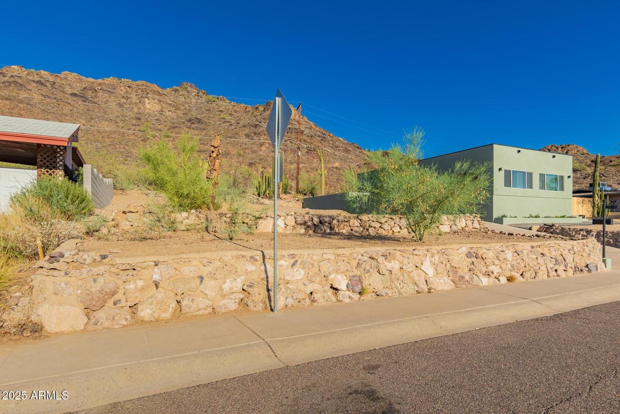 8607 N 14th St. #229, Phoenix, AZ 85020