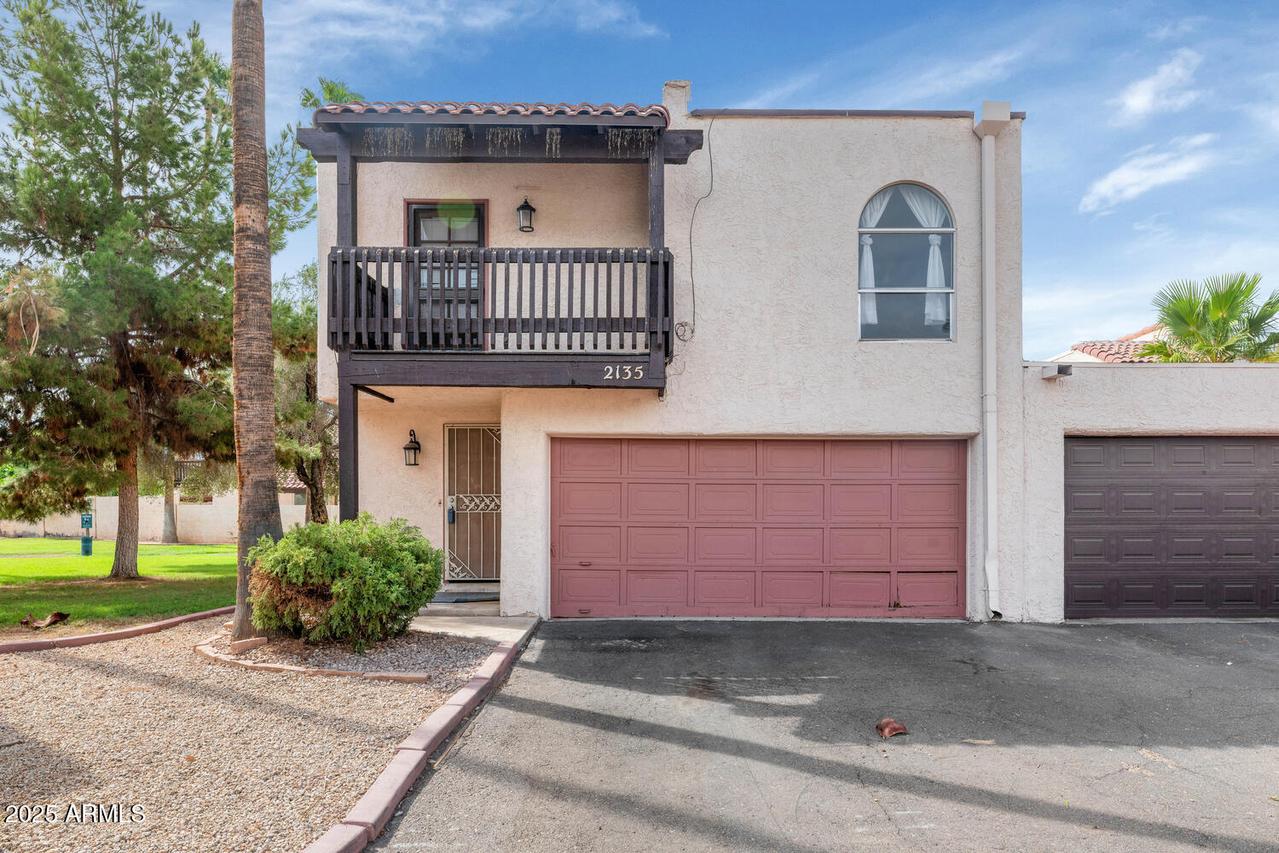 2135 E Rosarita Dr., Tempe, AZ 85281