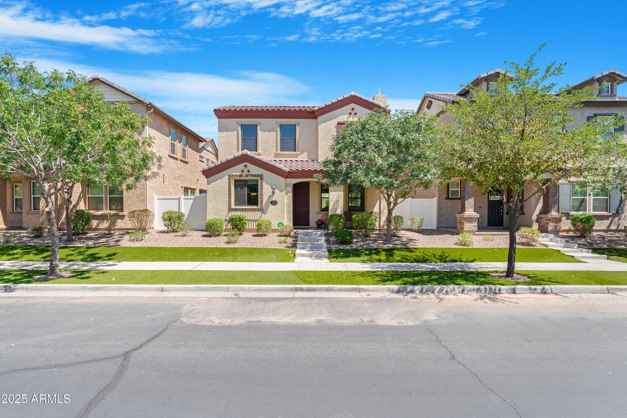2709 S Valle Verde, Mesa, AZ 85209