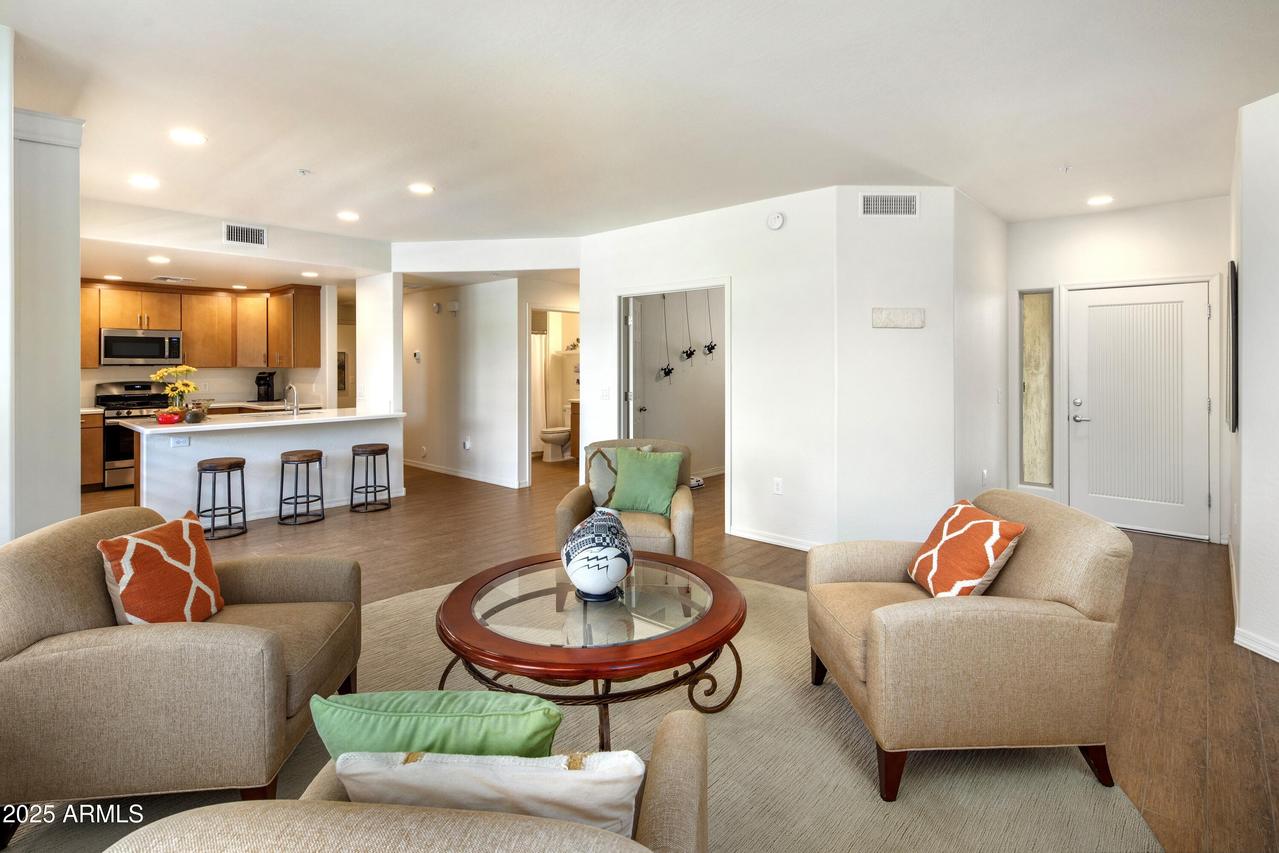 33575 N Dove Lakes Dr. #1002, Cave Creek, AZ 85331