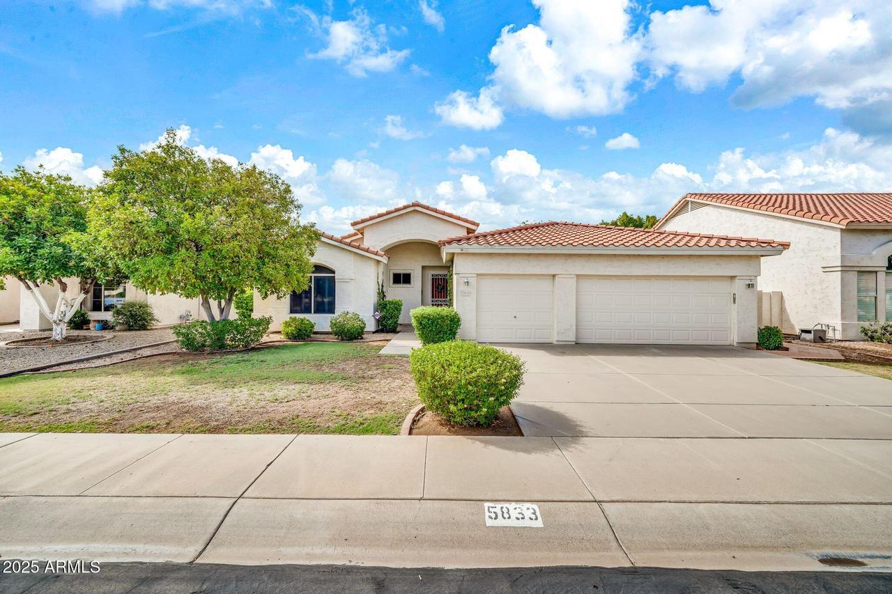 5833 W Charter Oak Rd., Glendale, AZ 85304