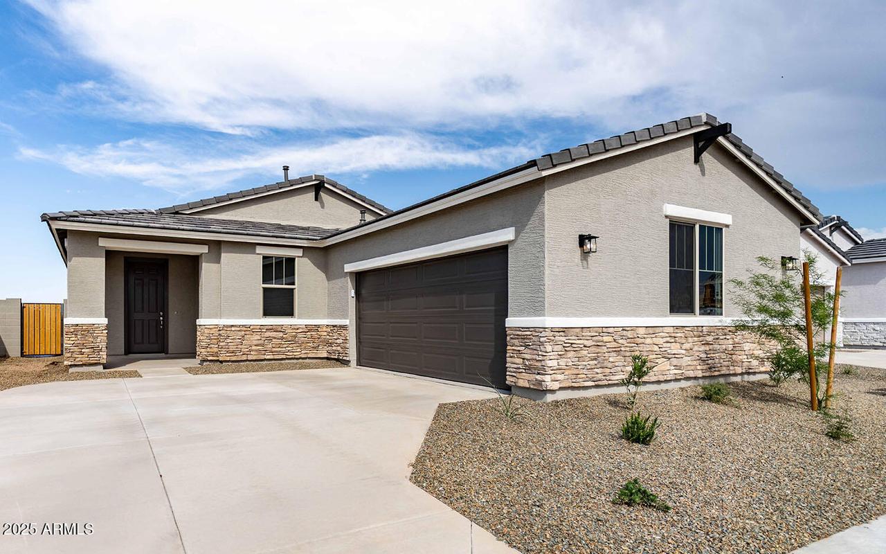 17565 N Bolerno Dr., Maricopa, AZ 85138