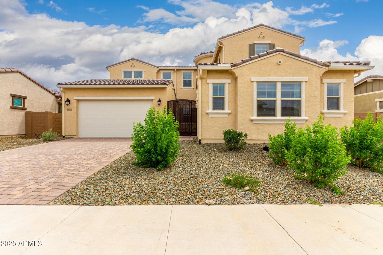 44723 N 44th Ave., New River, AZ 85087