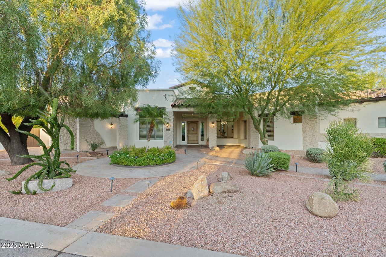 6211 N 74th Pl., Scottsdale, AZ 85250