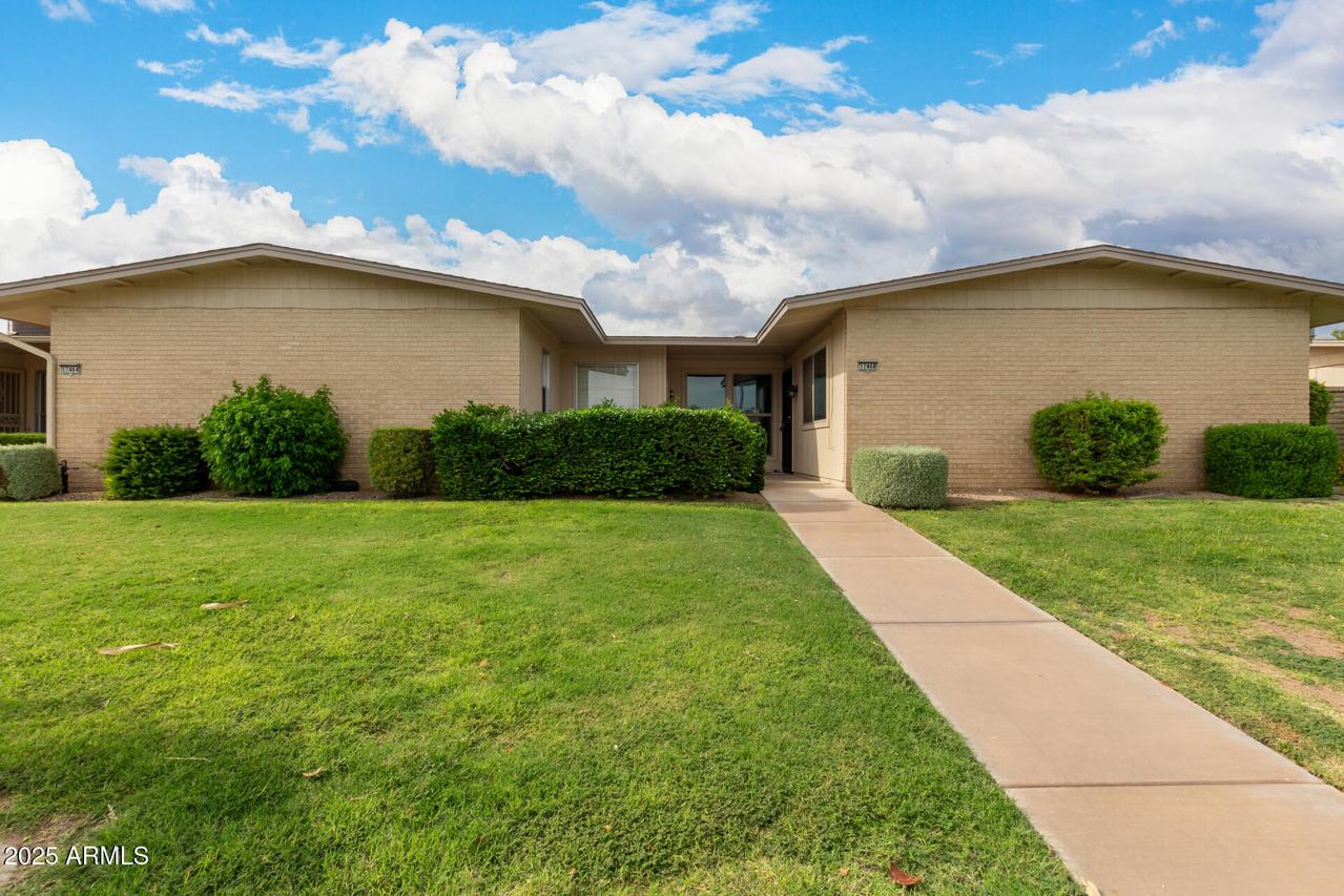 17468 N Del Webb Blvd., Sun City, AZ 85373