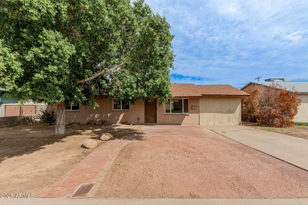 4944 W Sierra Vista Dr., Glendale, AZ 85301