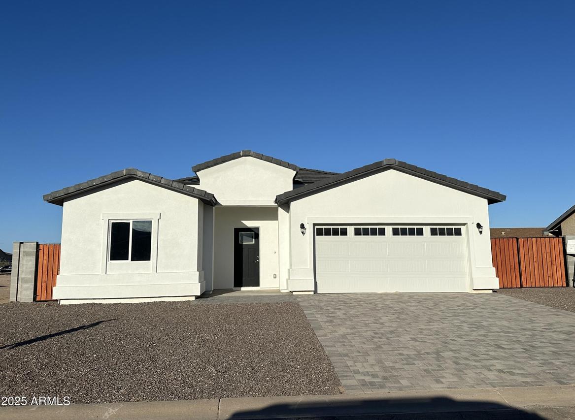10200 W Catalina Dr., Arizona City, AZ 85123