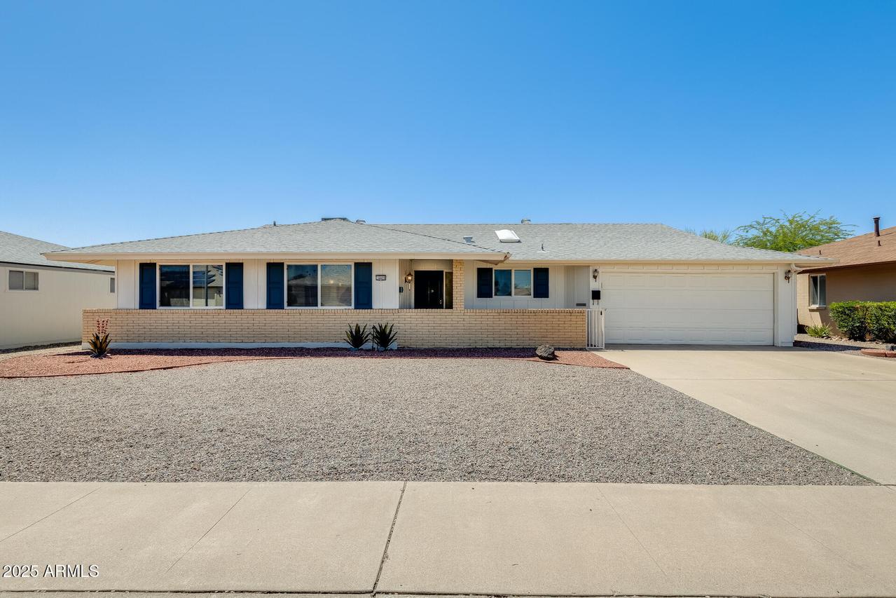 14409 N Mcphee Dr., Sun City, AZ 85351