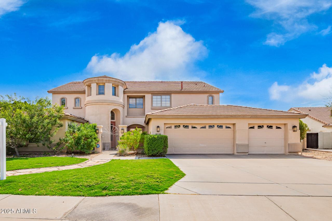 3039 E Hope St., Mesa, AZ 85213