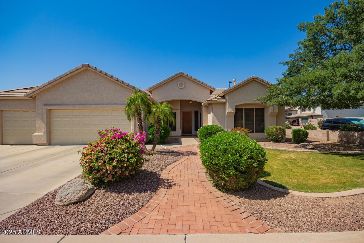 3874 E Bruce Ave., Gilbert, AZ 85234