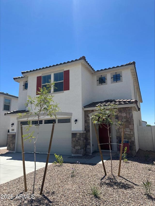 7445 W Peck Dr., Glendale, AZ 85303