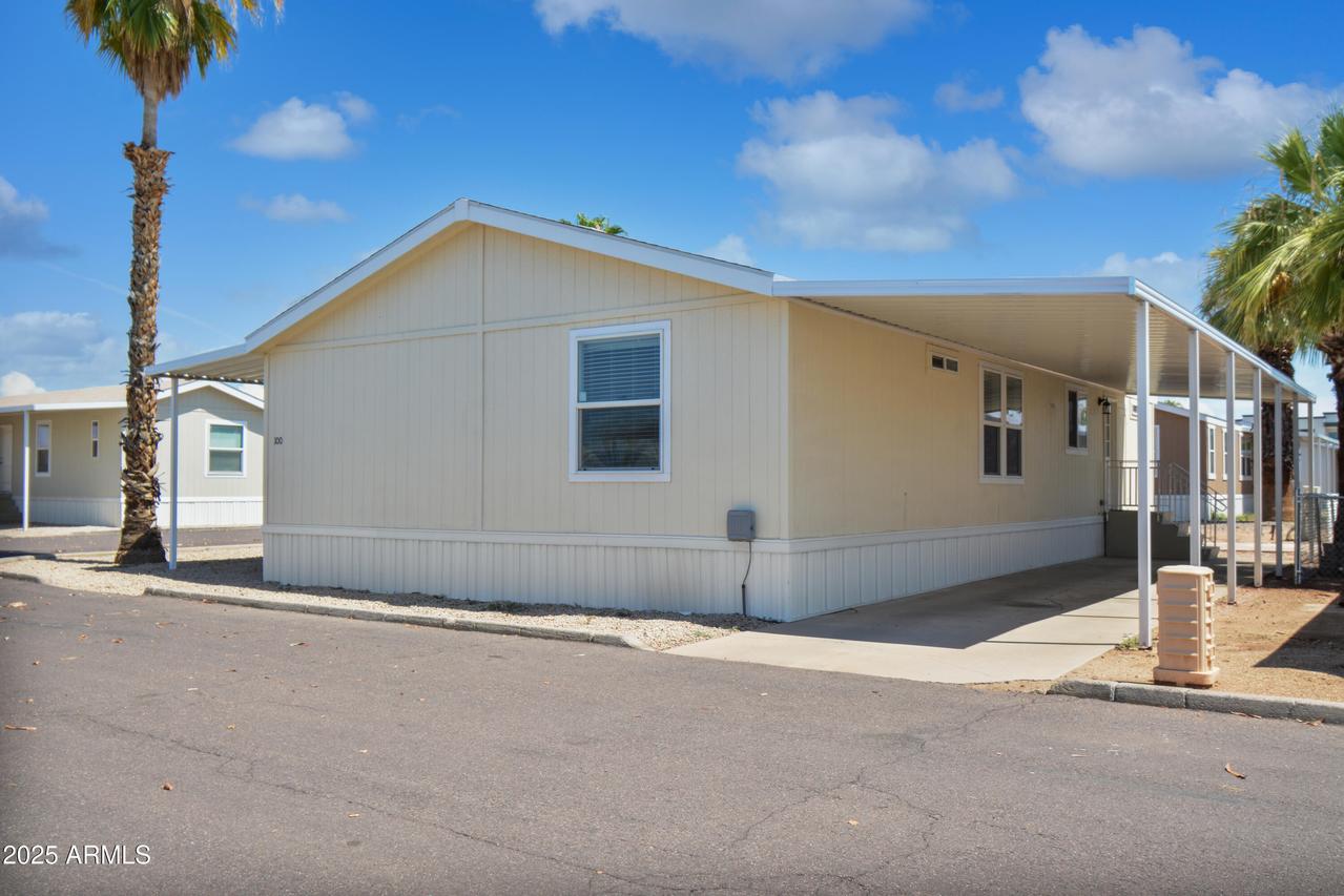 8601 N 71st Ave. #100, Glendale, AZ 85301