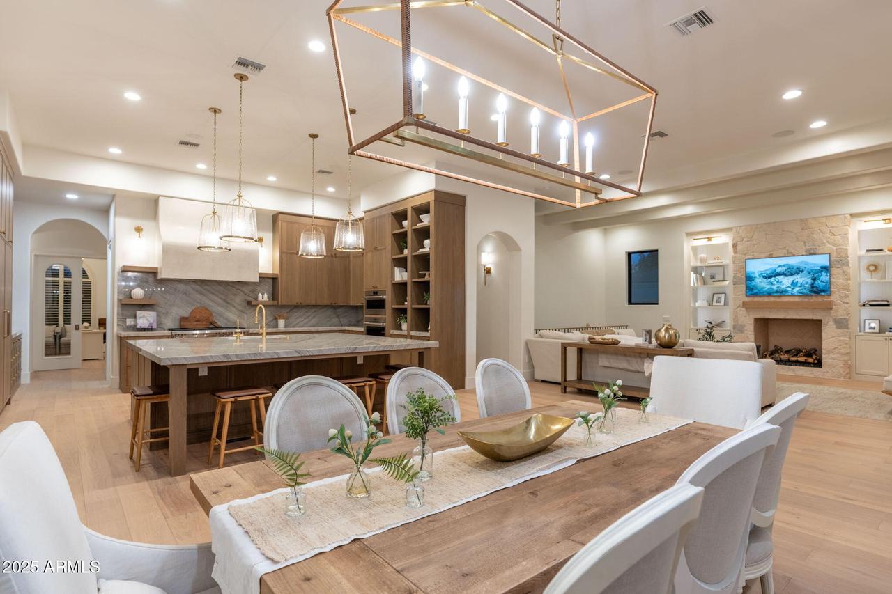 6539 S Oakwood Way, Gilbert, AZ 85298