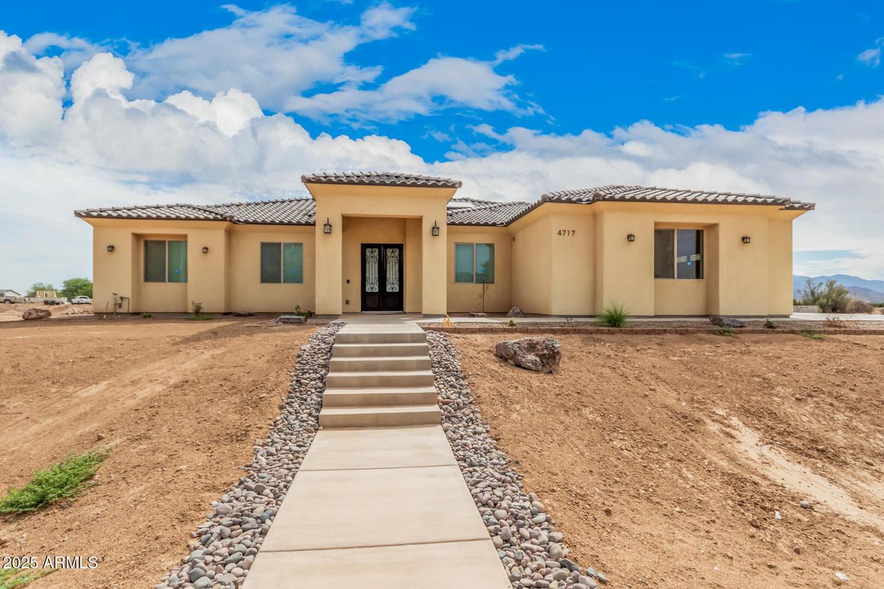 4717 S 180th Dr., Goodyear, AZ 85338