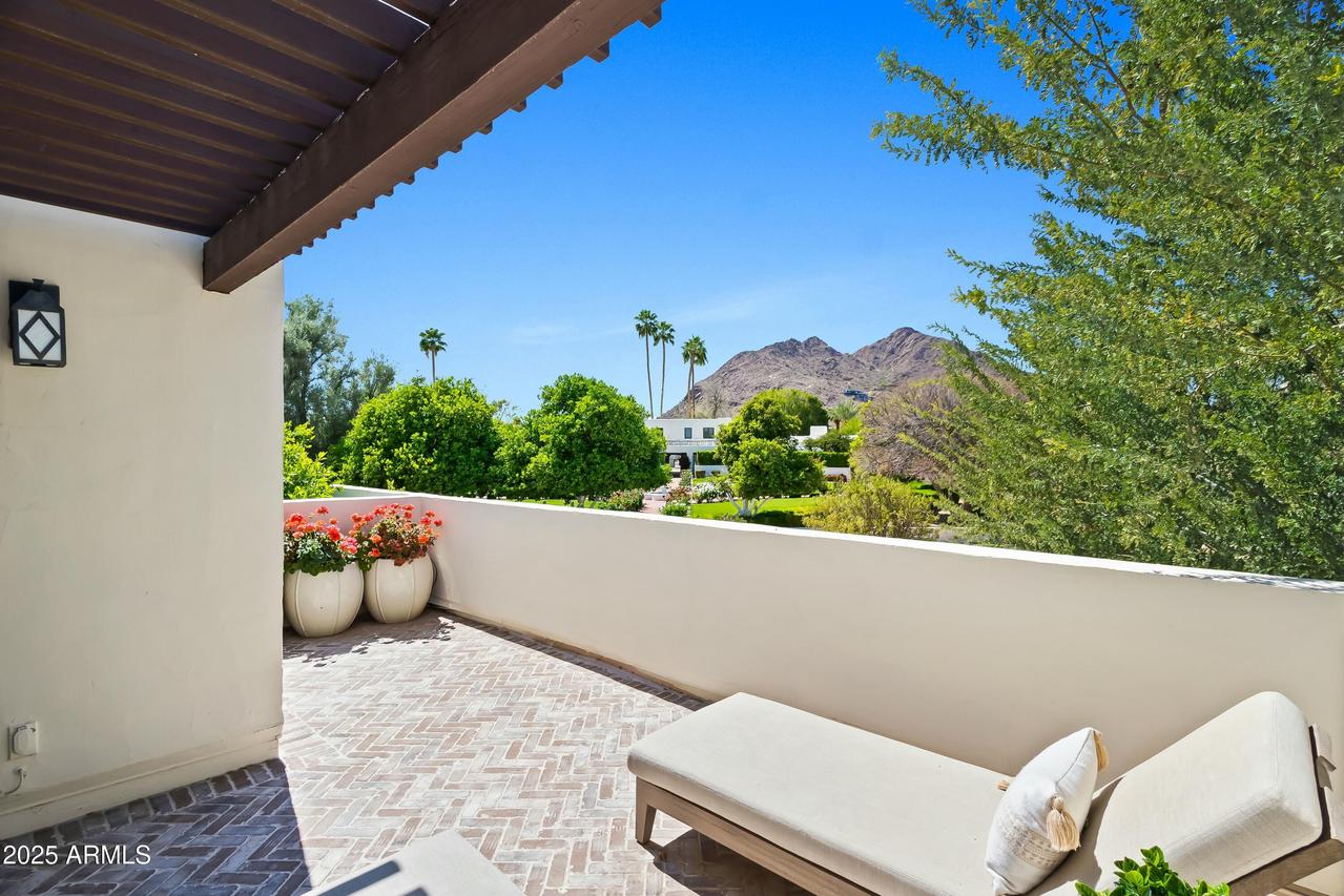 5101 N Casa Blanca Dr. #25, Paradise Valley, AZ 85253
