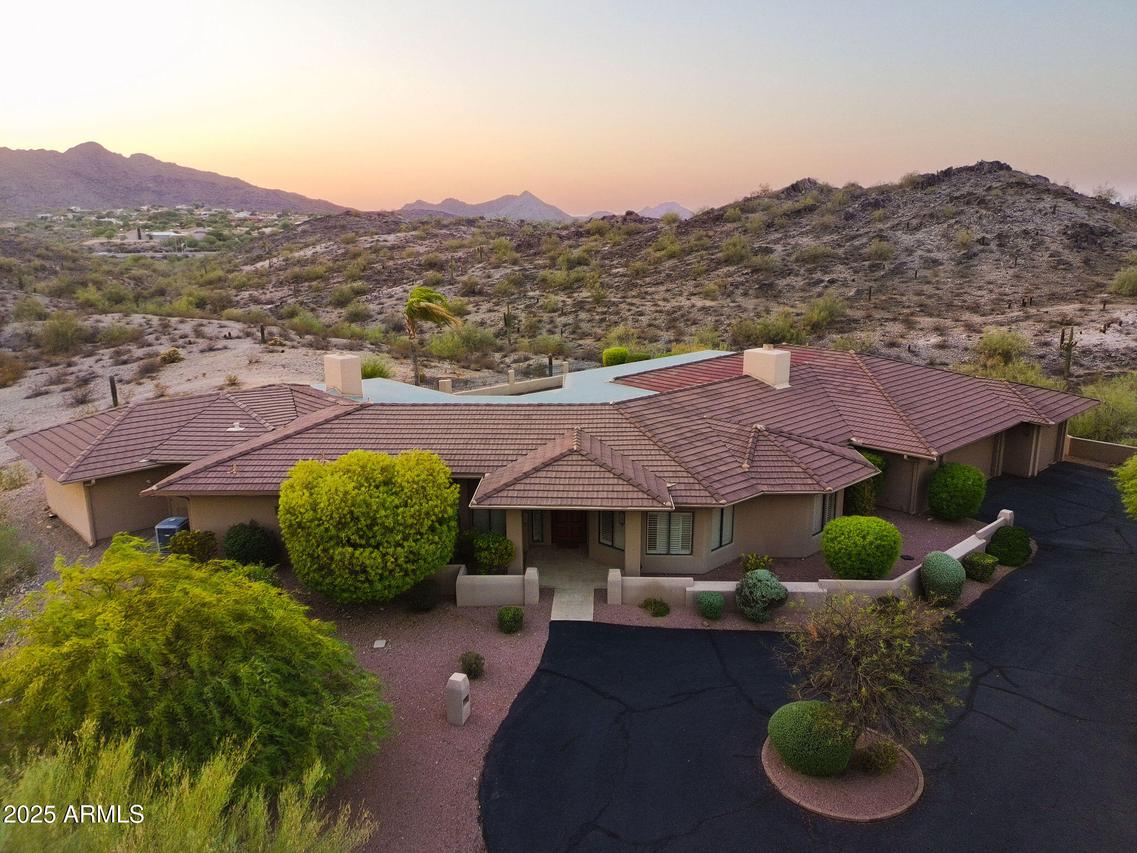 8780 N Arroya Grande Dr., Phoenix, AZ 85028