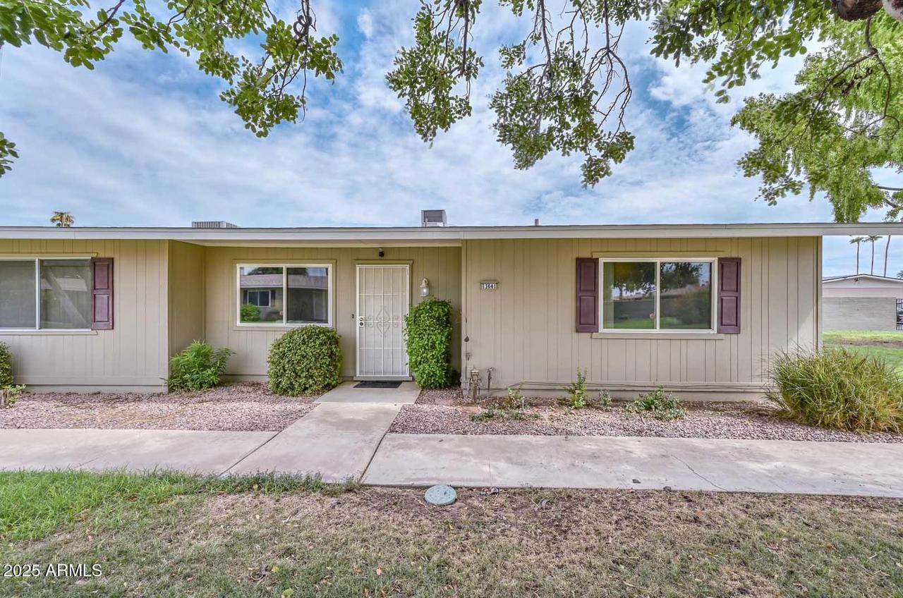 13641 N 111th Ave., Sun City, AZ 85351