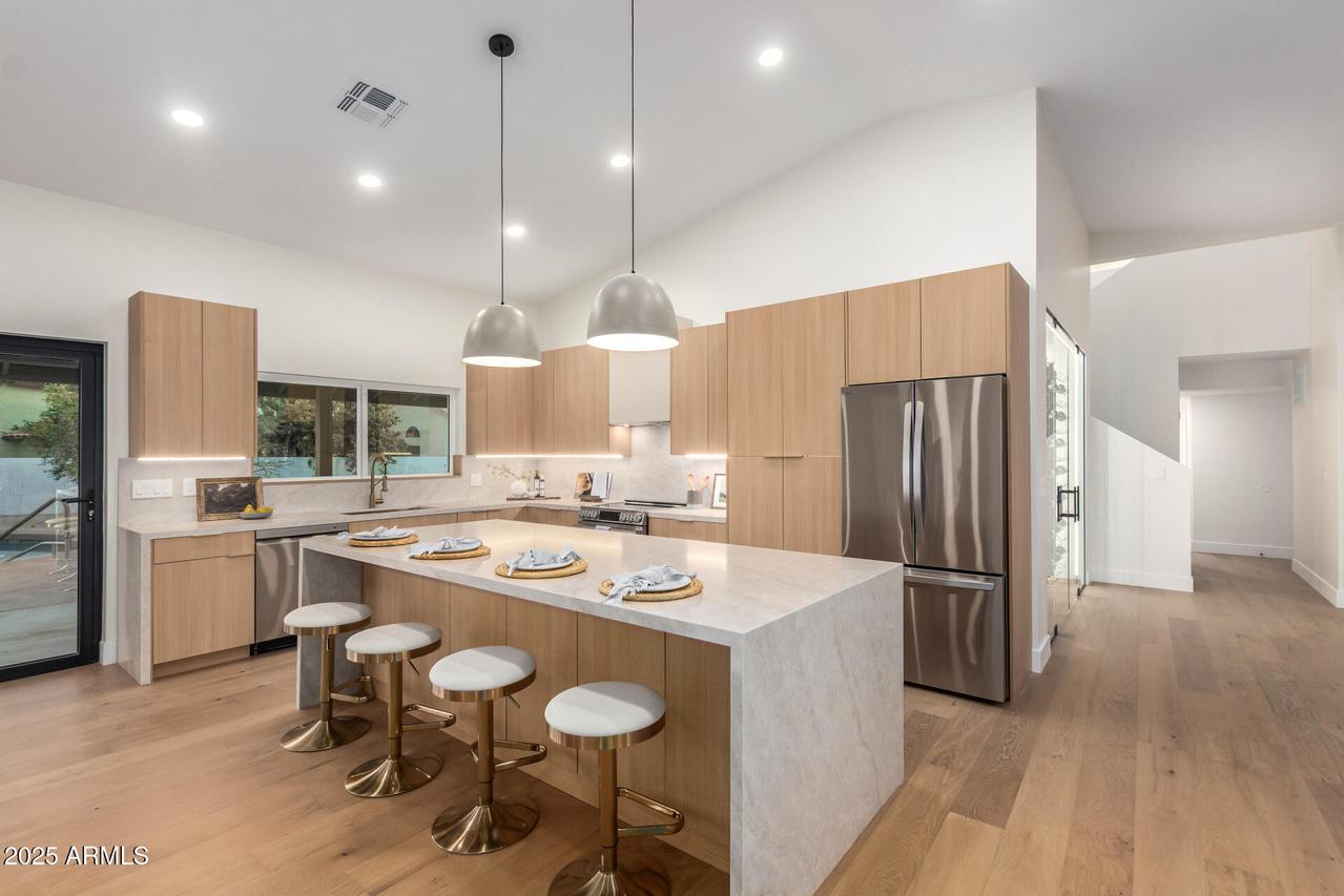 6019 E Paradise Ln., Scottsdale, AZ 85254