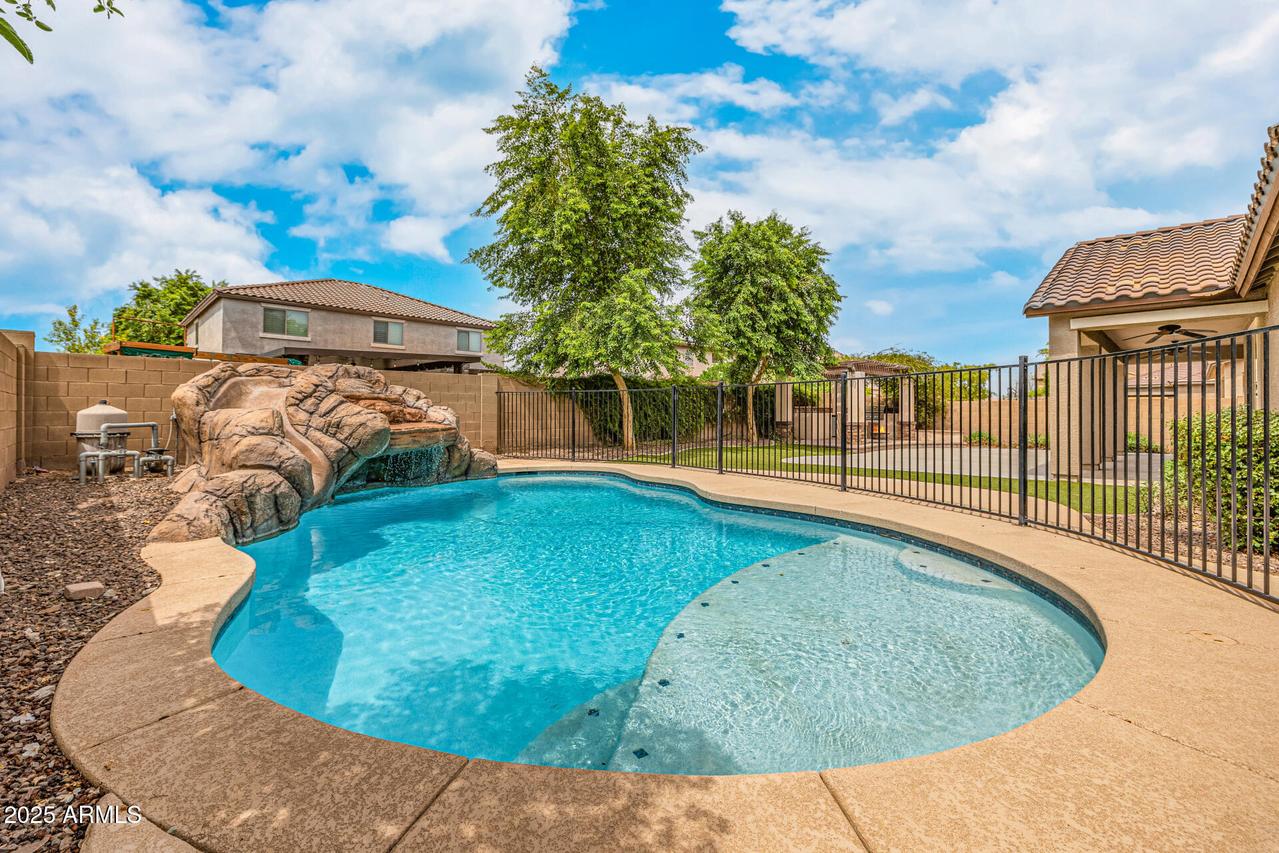 8814 S 55th Ln., Laveen, AZ 85339