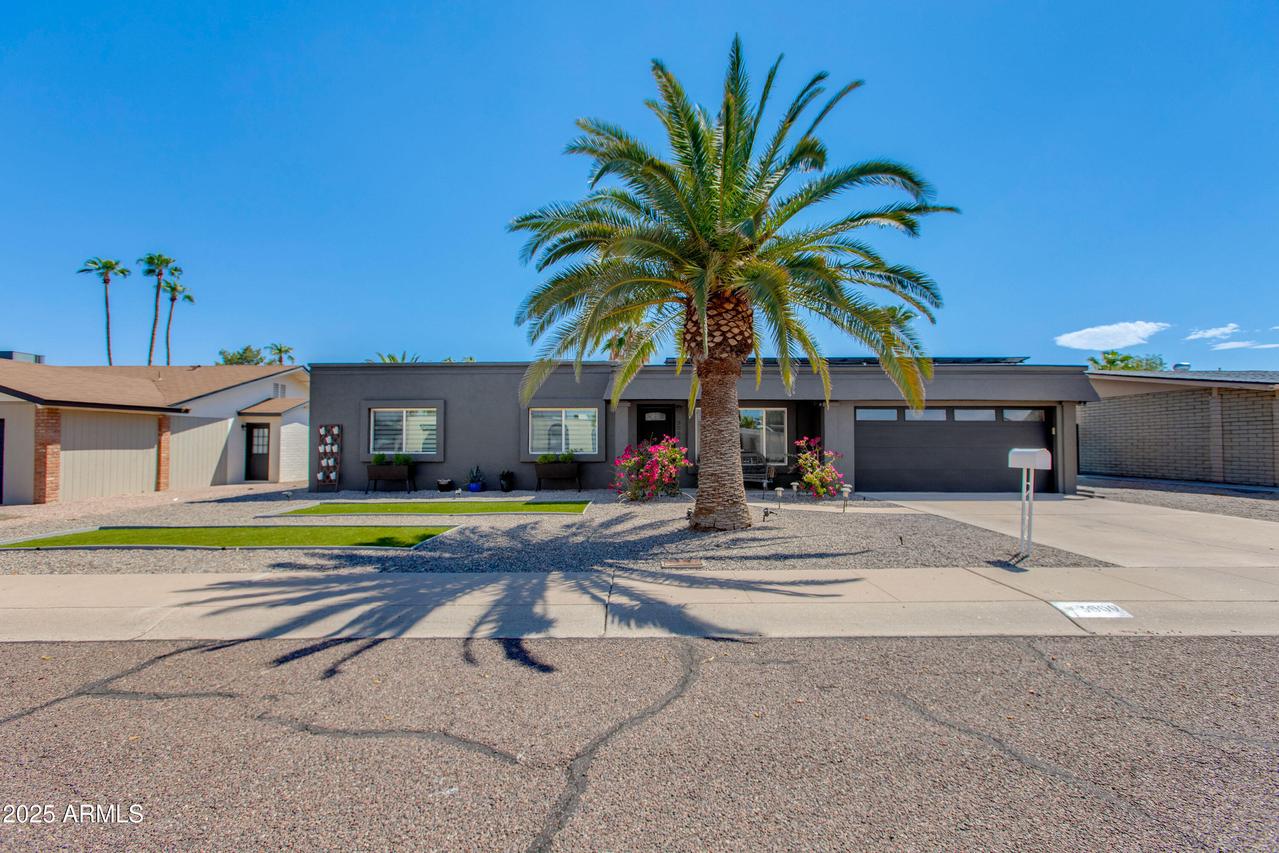 3009 E Dahlia Dr., Phoenix, AZ 85032