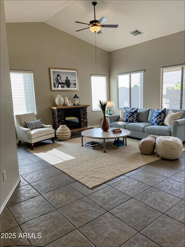 2010 E Indigo Dr., Chandler, AZ 85286