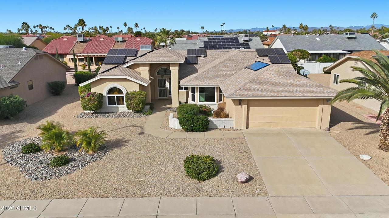 13910 W Oak Glen Dr., Sun City West, AZ 85375
