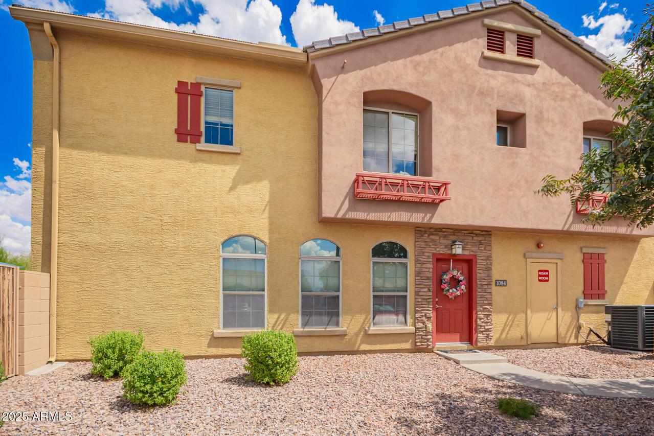 1350 S Greenfield Rd. #1084, Mesa, AZ 85206