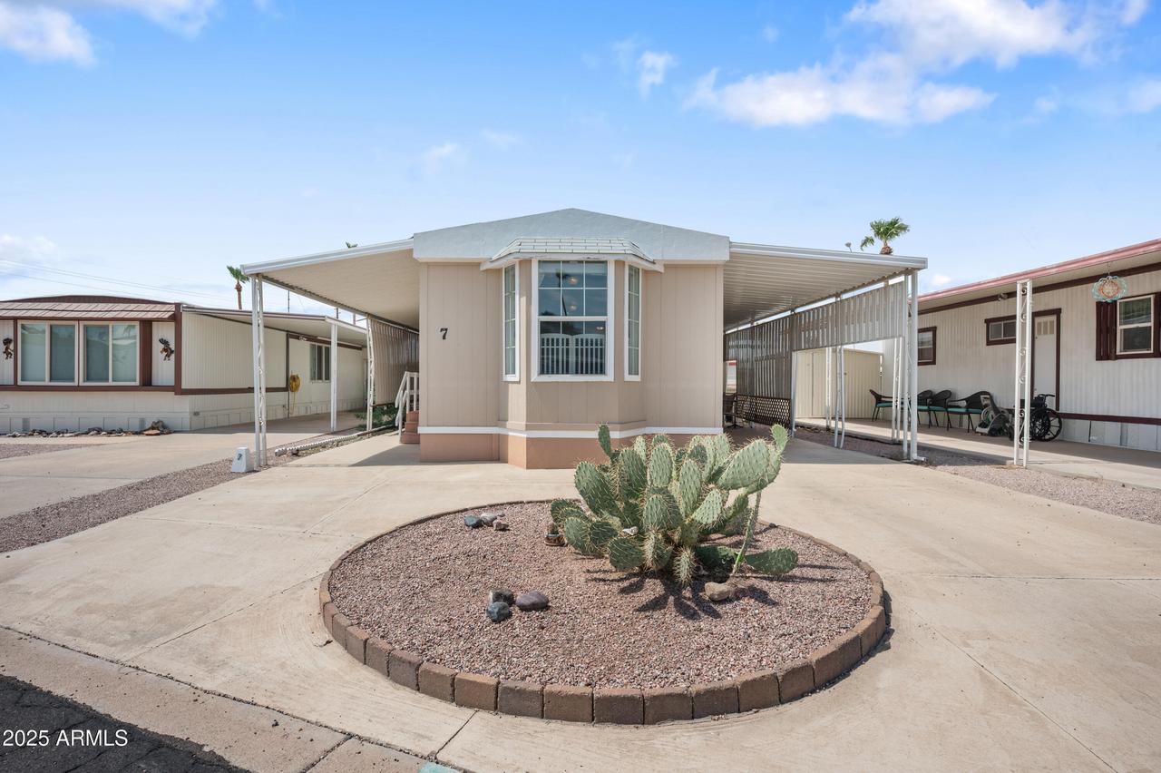 1050 E Broadway Ave. #7, Apache Junction, AZ 85119