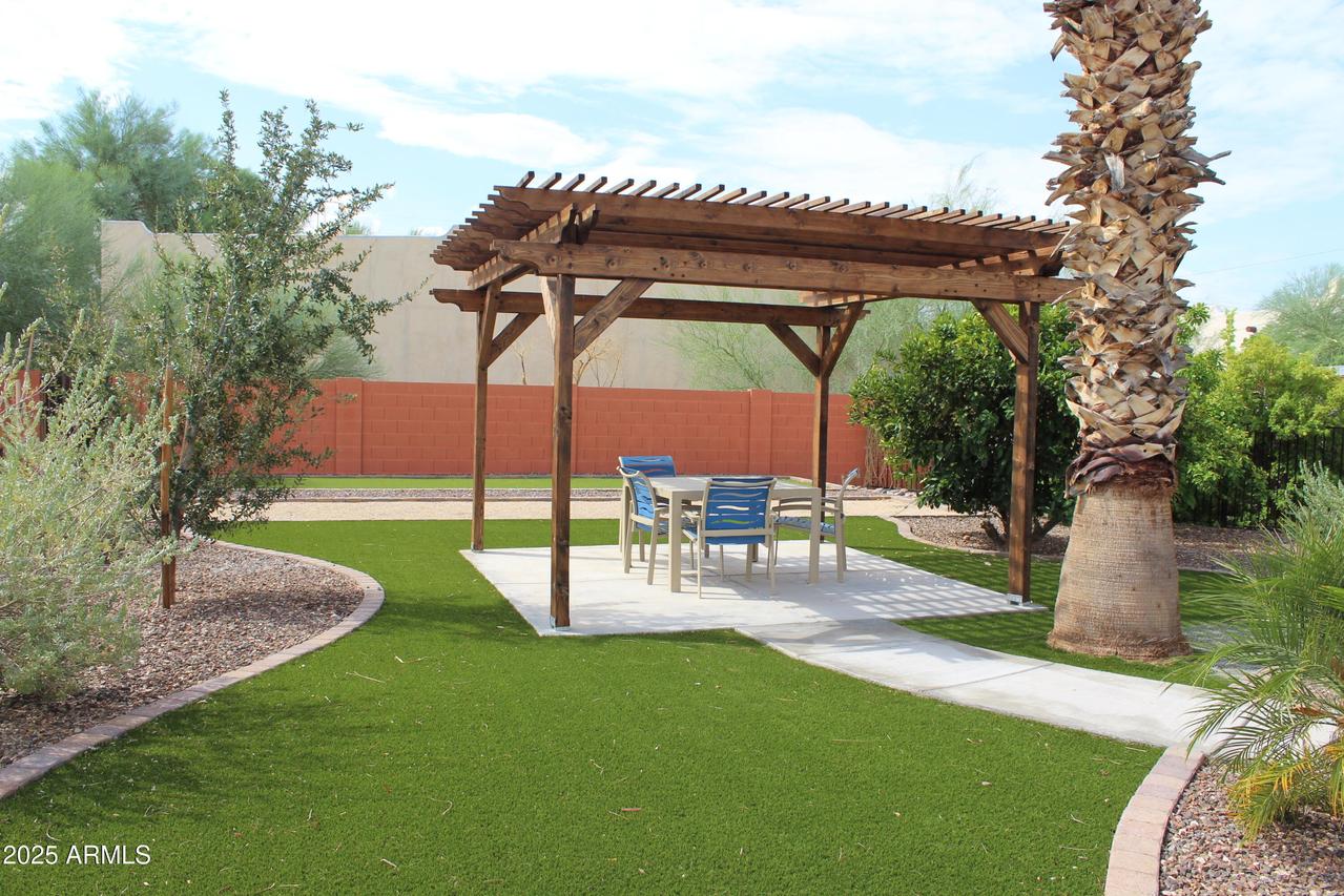925 N Plaza Dr. #22, Apache Junction, AZ 85120