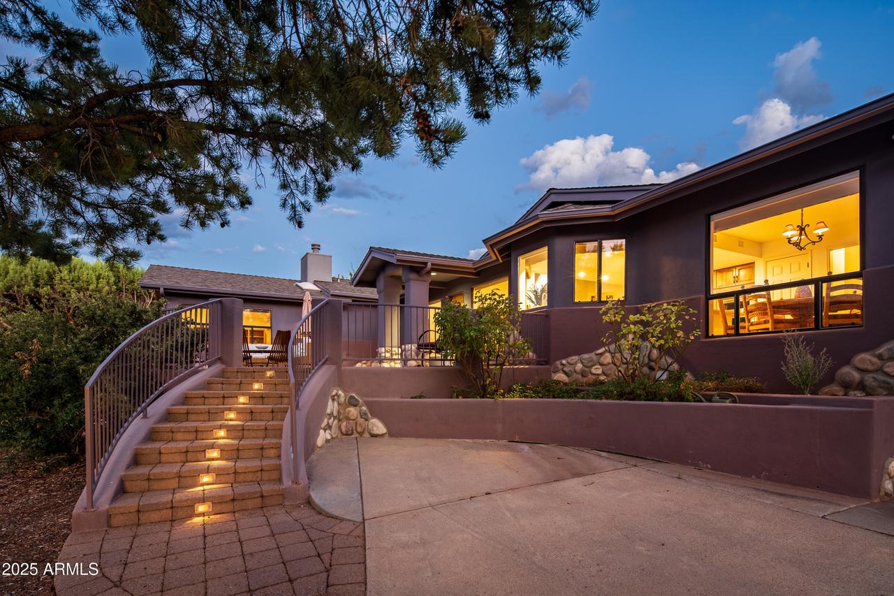 205 Concho Dr., Sedona, AZ 86351