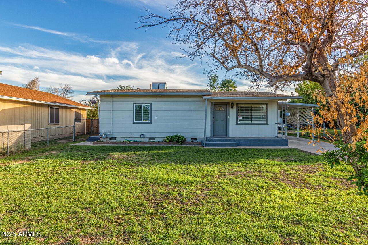 2527 E Maryland Dr., Tempe, AZ 85288