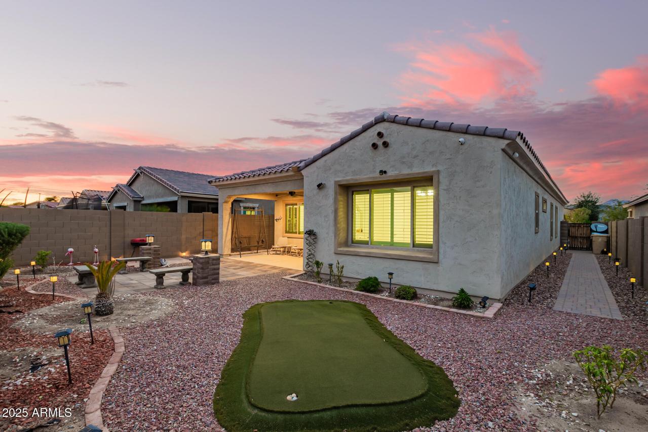 653 S 202nd Dr., Buckeye, AZ 85326