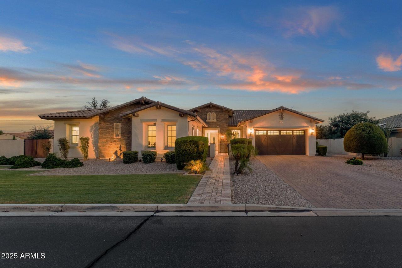 20137 E Vía Del Palo, Queen Creek, AZ 85142