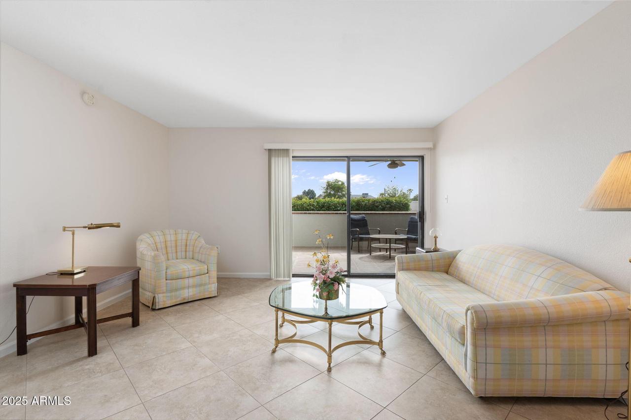 17404 N 99th Ave. #106, Sun City, AZ 85373
