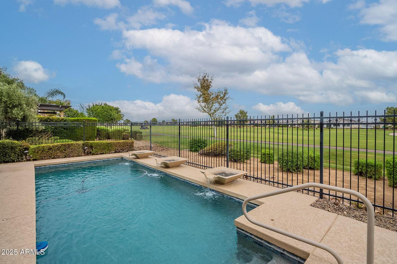 36925 N Stoneware Dr., Queen Creek, AZ 85140