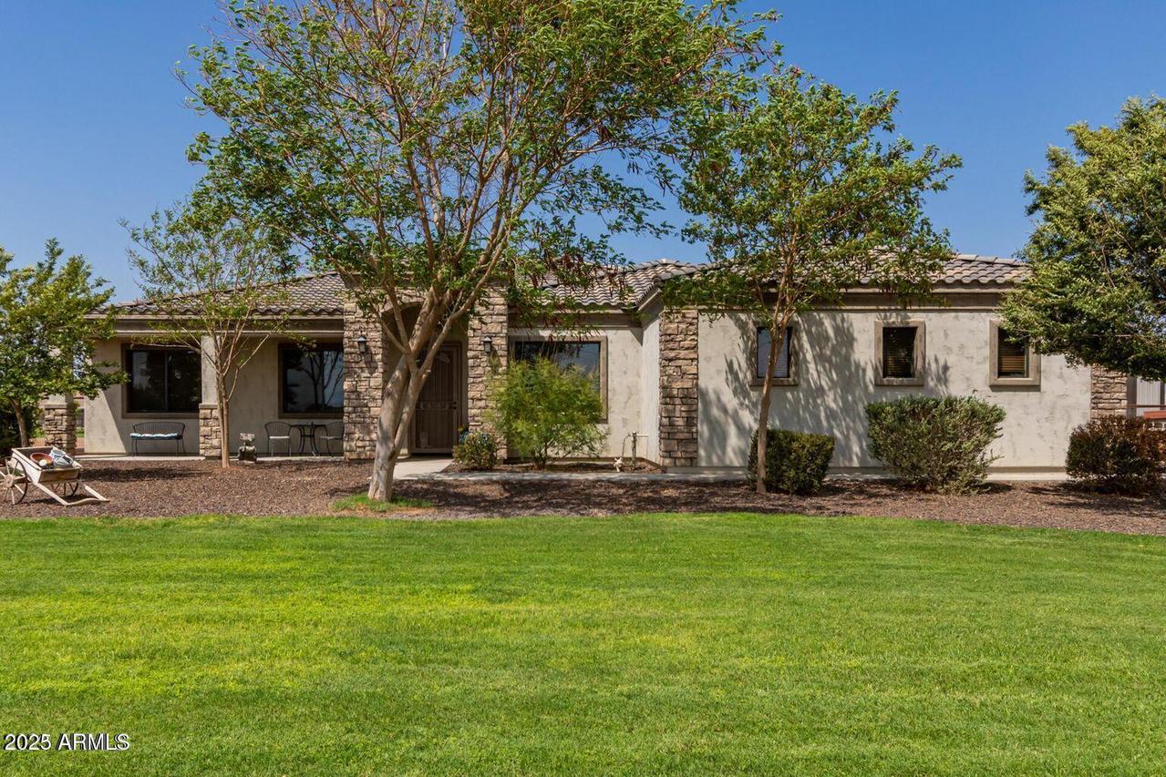 37262 N Sierra Vista Dr., San Tan Valley, AZ 85140